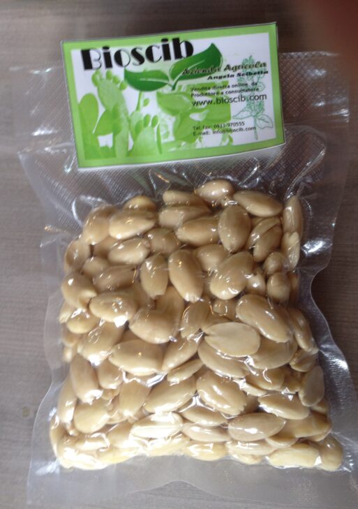 Mandorle sgusciate secche (tostata)